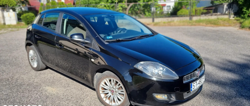 Fiat Bravo cena 18900 przebieg: 103284, rok produkcji 2010 z Tychy małe 121